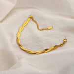 Load image into Gallery viewer, Diana Twisted Bracelet