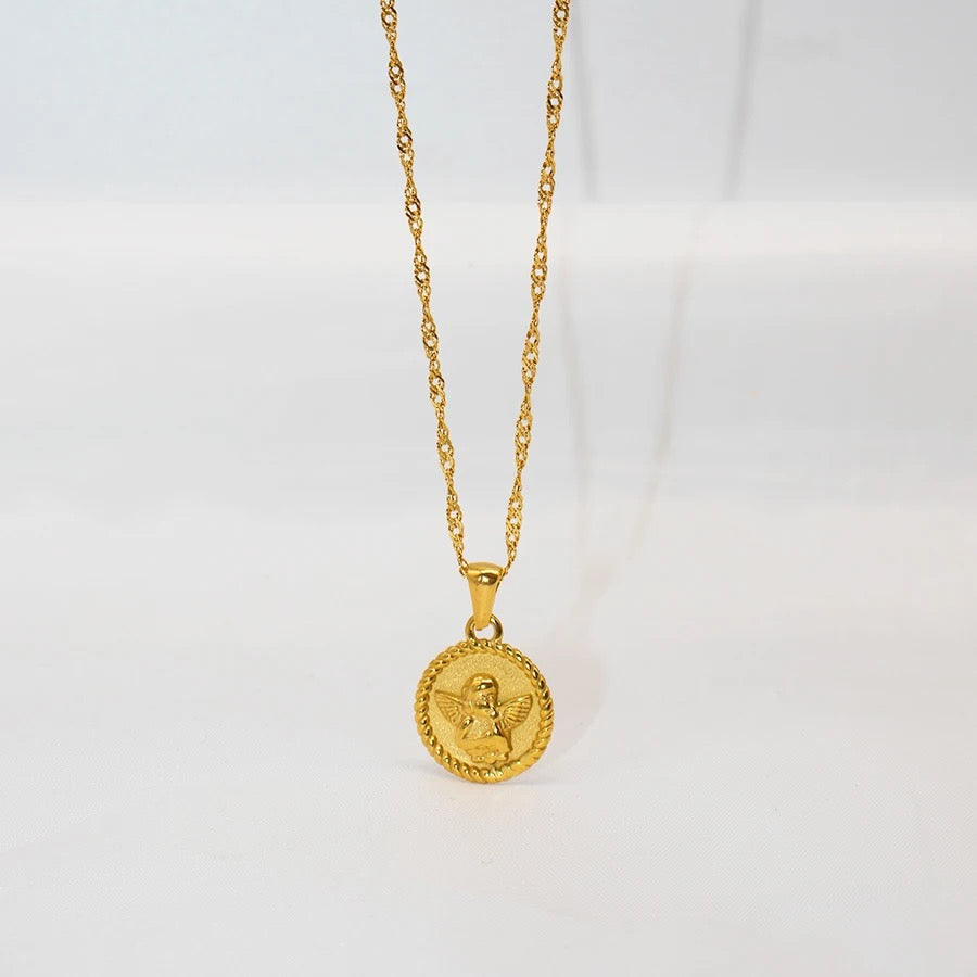 Ignis Chain & Pendant Necklace