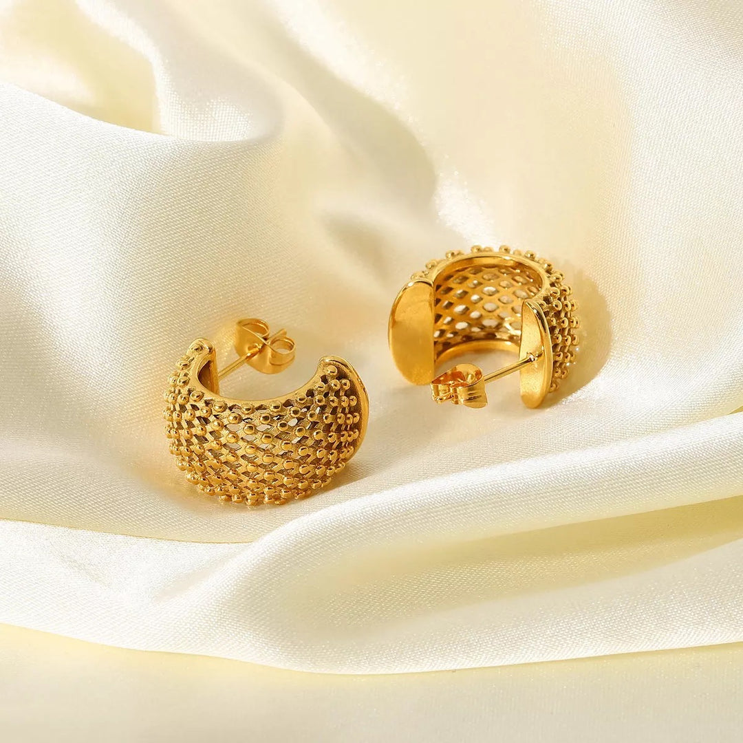Fiona Gold Netted Hoops